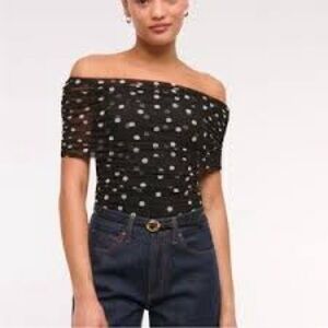 Abercrombie & Fitch Black Off-Shoulder Polka Dot Crop Top